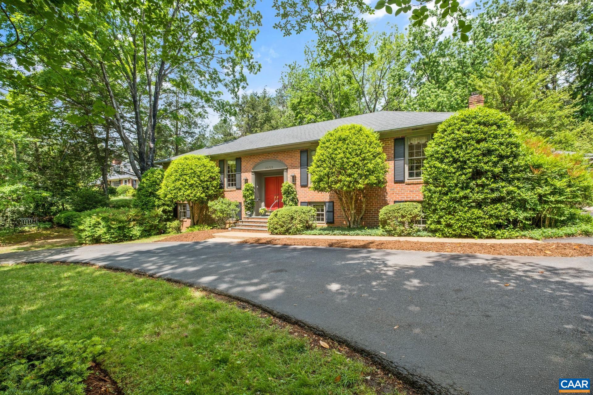 2509 NORTHFIELD RD, CHARLOTTESVILLE, Virginia 22901, 5 Bedrooms Bedrooms, ,3 BathroomsBathrooms,Residential,2509 NORTHFIELD RD,664446 MLS # 664446