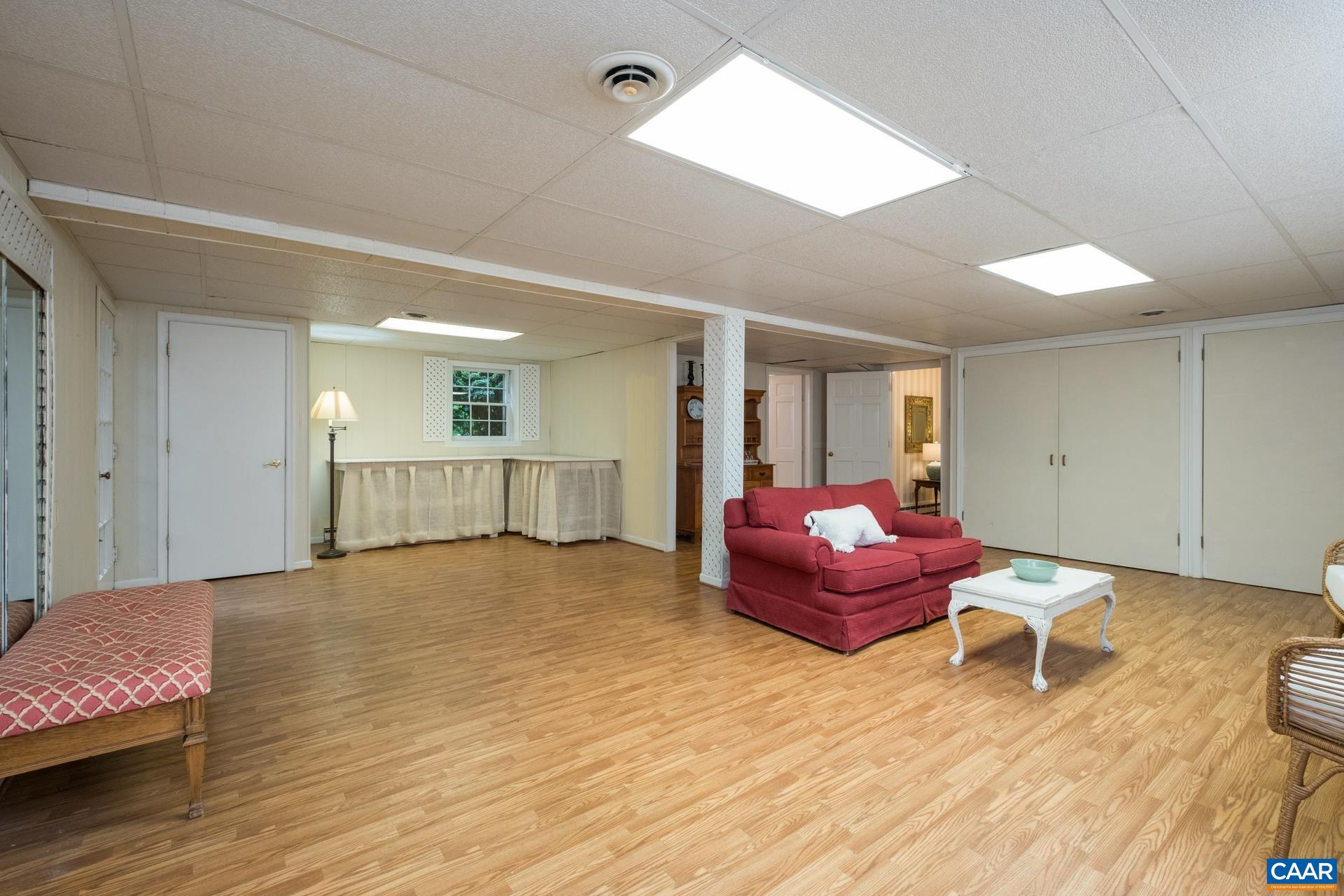 2509 NORTHFIELD RD, CHARLOTTESVILLE, Virginia 22901, 5 Bedrooms Bedrooms, ,3 BathroomsBathrooms,Residential,2509 NORTHFIELD RD,664446 MLS # 664446