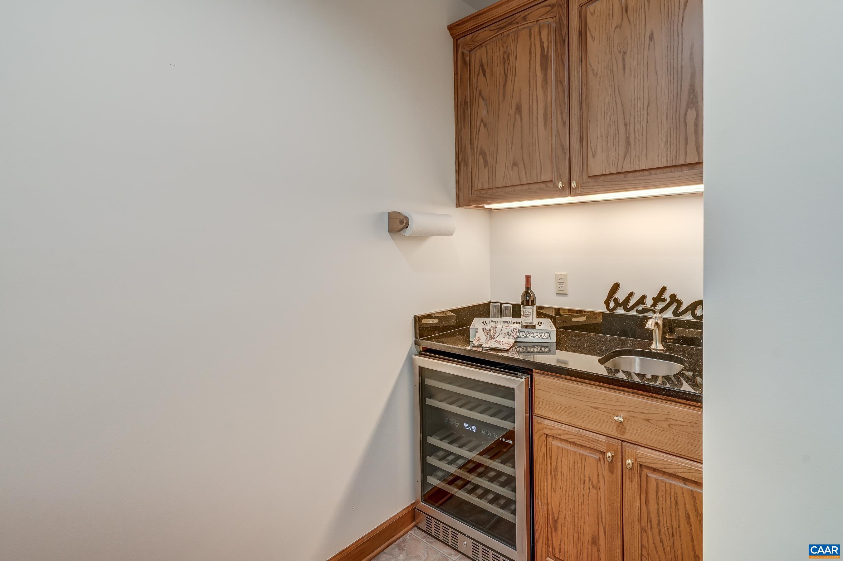 Wet bar