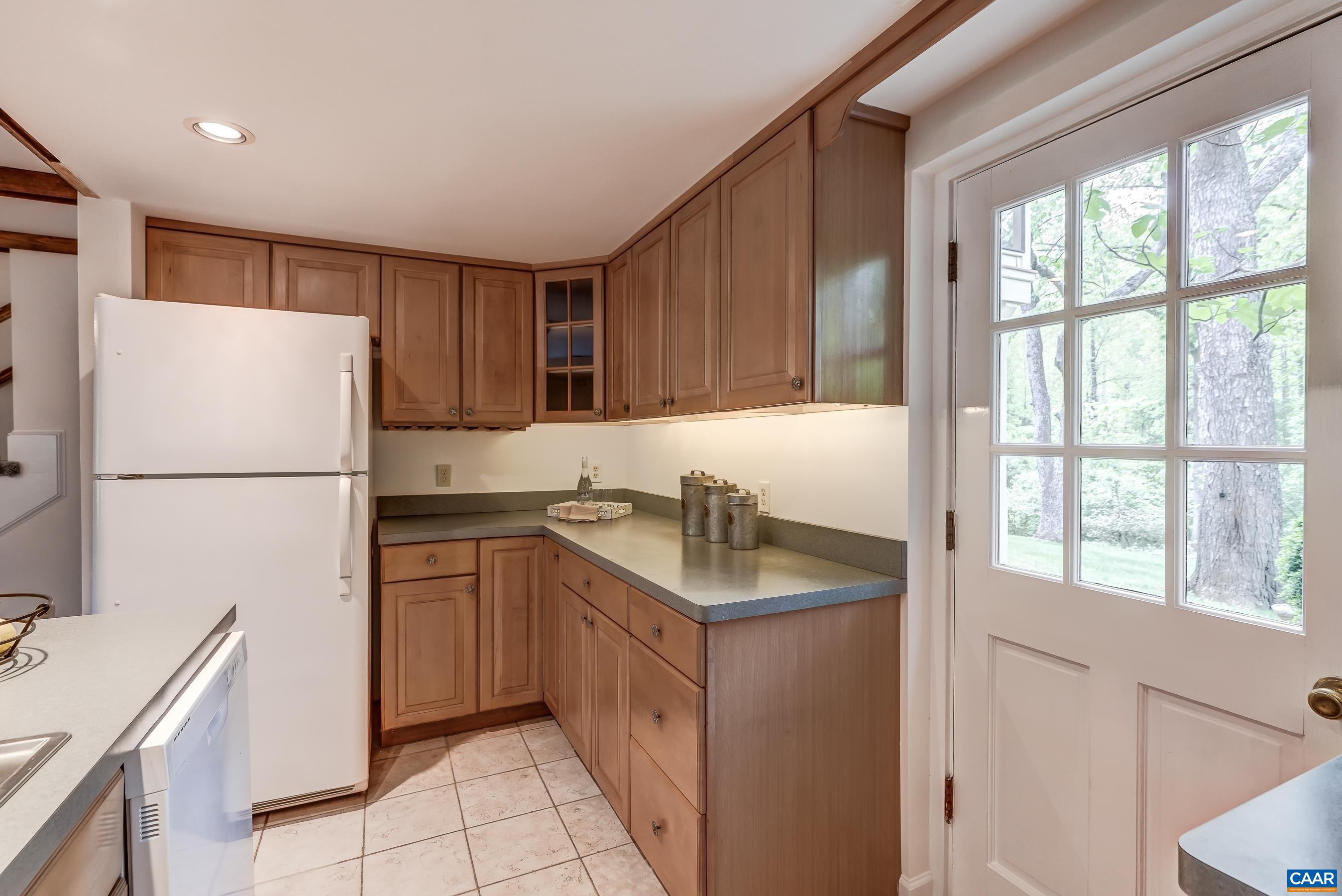 3665 COUNTRY LN, CHARLOTTESVILLE, Virginia 22901, 3 Bedrooms Bedrooms, ,2 BathroomsBathrooms,Residential,3665 COUNTRY LN,664506 MLS # 664506