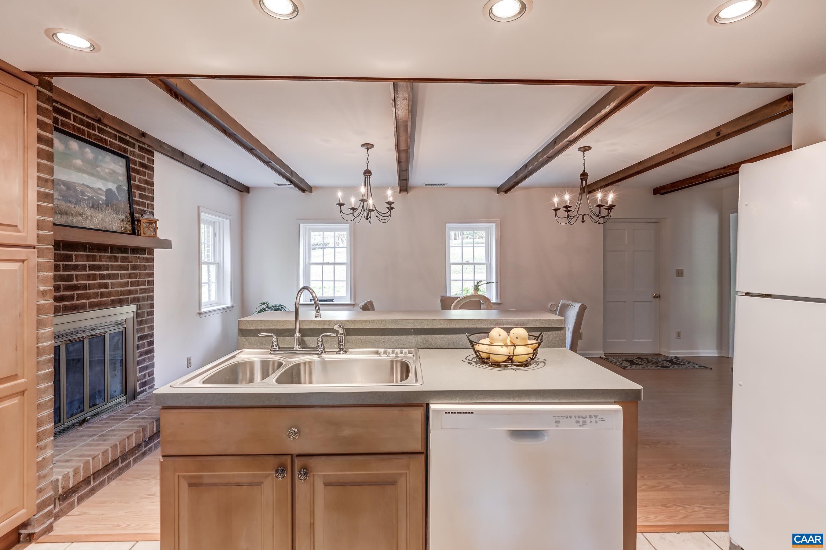 3665 COUNTRY LN, CHARLOTTESVILLE, Virginia 22901, 3 Bedrooms Bedrooms, ,2 BathroomsBathrooms,Residential,3665 COUNTRY LN,664506 MLS # 664506