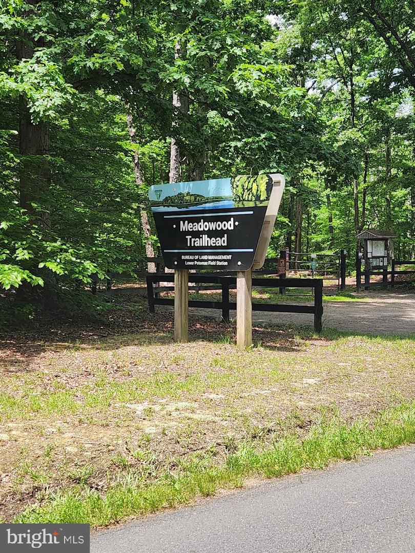 10412 MIDWAY LN, LORTON, Virginia 22079, 3 Bedrooms Bedrooms, ,2 BathroomsBathrooms,Residential,For sale,10412 MIDWAY LN,VAFX2240658 MLS # VAFX2240658