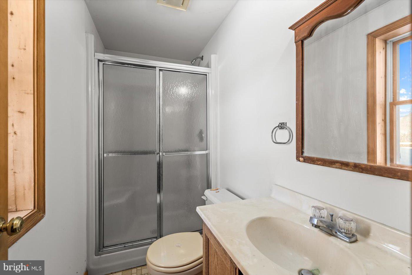 1001 WOODWARD, SPERRYVILLE, Virginia 22740, 4 Bedrooms Bedrooms, ,3 BathroomsBathrooms,Residential,For sale,1001 WOODWARD,VARP2002086 MLS # VARP2002086
