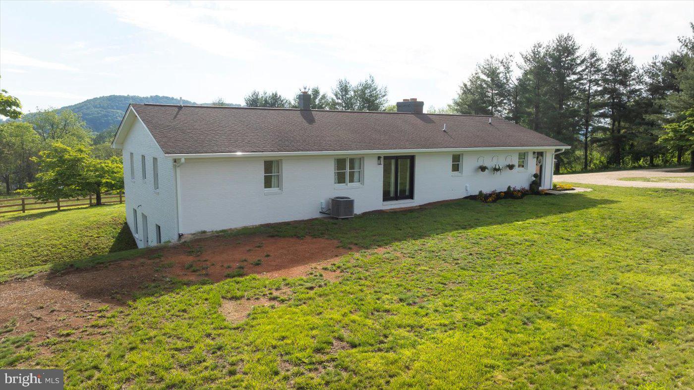 1001 WOODWARD, SPERRYVILLE, Virginia 22740, 4 Bedrooms Bedrooms, ,3 BathroomsBathrooms,Residential,For sale,1001 WOODWARD,VARP2002086 MLS # VARP2002086