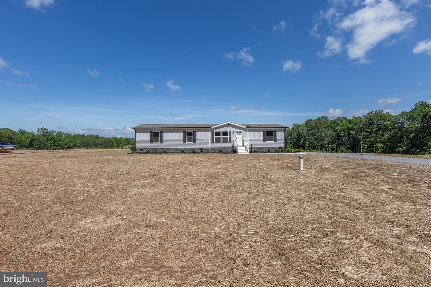 7225 SHANNON HILL RD, LOUISA, Virginia 23093, 3 Bedrooms Bedrooms, ,2 BathroomsBathrooms,Residential,For sale,7225 SHANNON HILL RD,VALA2007858 MLS # VALA2007858