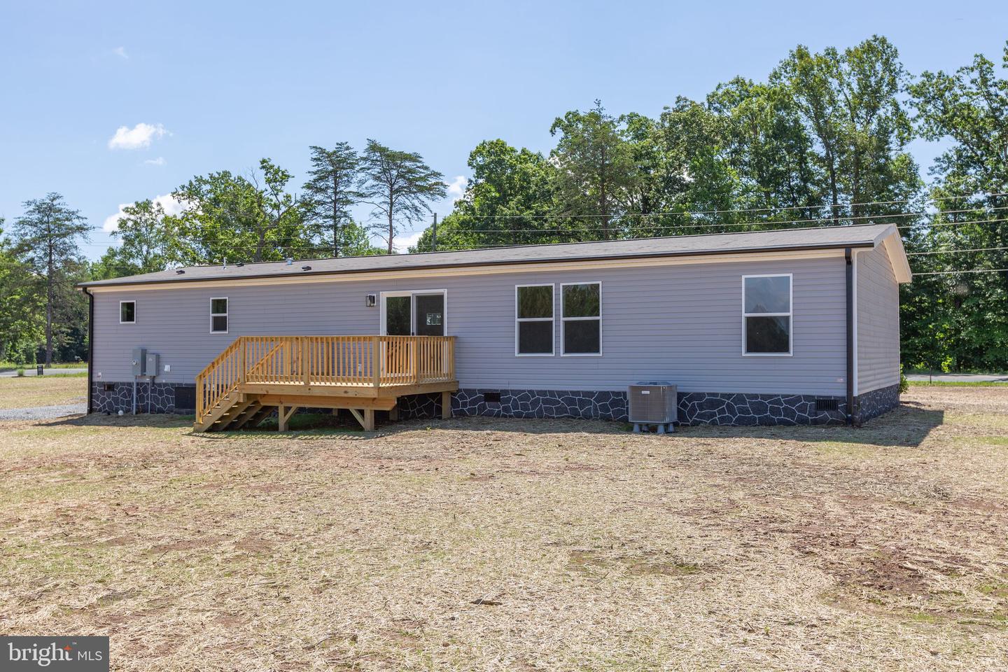 7225 SHANNON HILL RD, LOUISA, Virginia 23093, 3 Bedrooms Bedrooms, ,2 BathroomsBathrooms,Residential,For sale,7225 SHANNON HILL RD,VALA2007858 MLS # VALA2007858