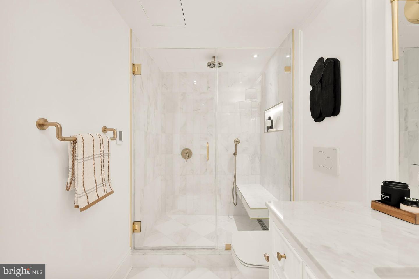 1827 S ST NW #1, WASHINGTON, District Of Columbia 20009, 1 Bedroom Bedrooms, ,1 BathroomBathrooms,Residential,For sale,1827 S ST NW #1,DCDC2200556 MLS # DCDC2200556