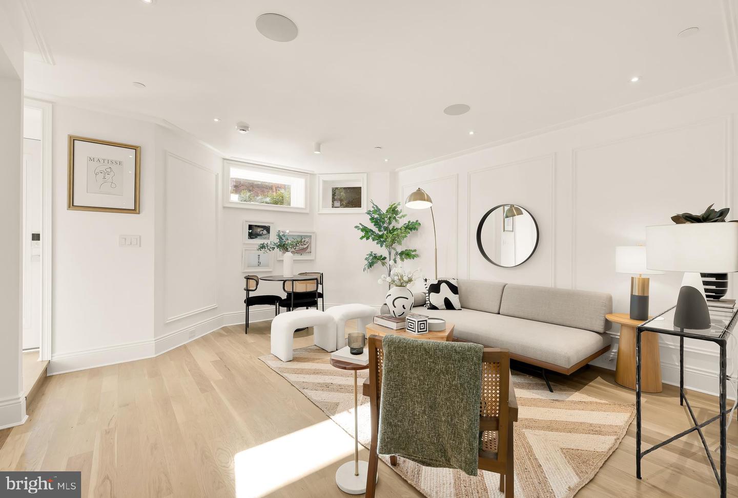 1827 S ST NW #1, WASHINGTON, District Of Columbia 20009, 1 Bedroom Bedrooms, ,1 BathroomBathrooms,Residential,For sale,1827 S ST NW #1,DCDC2200556 MLS # DCDC2200556