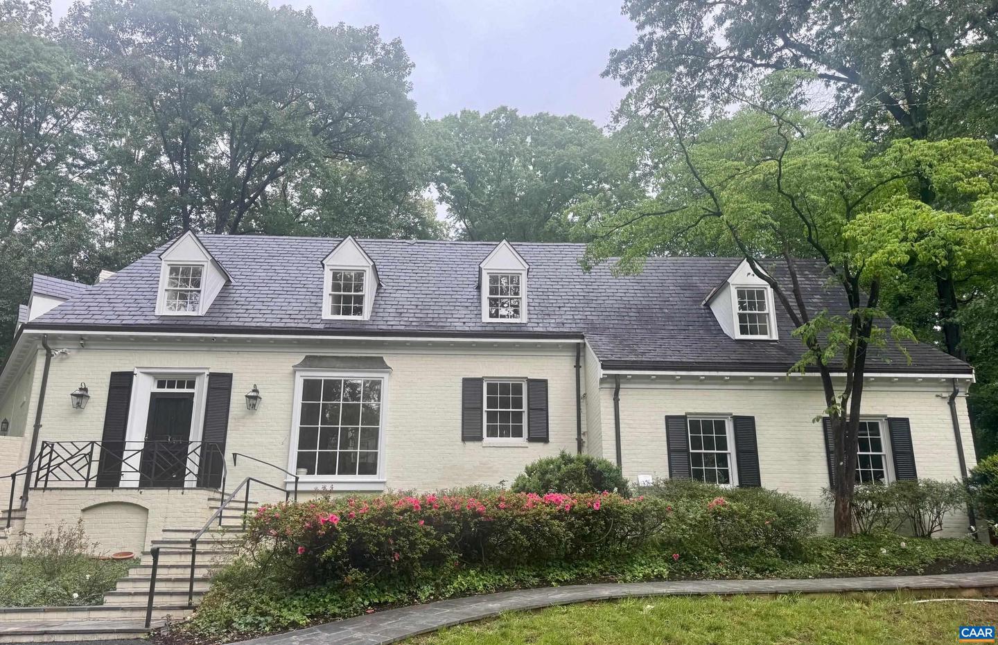 311 EDNAM DR, CHARLOTTESVILLE, Virginia 22903, 4 Bedrooms Bedrooms, ,4 BathroomsBathrooms,Residential,For sale,311 EDNAM DR,664503 MLS # 664503
