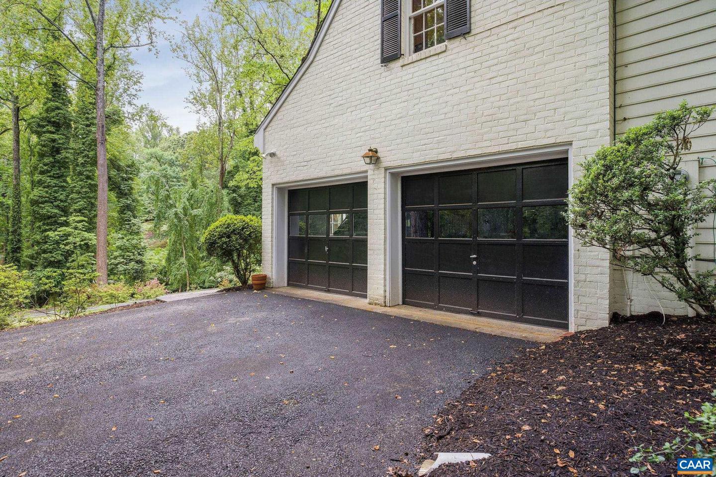 311 EDNAM DR, CHARLOTTESVILLE, Virginia 22903, 4 Bedrooms Bedrooms, ,4 BathroomsBathrooms,Residential,For sale,311 EDNAM DR,664503 MLS # 664503