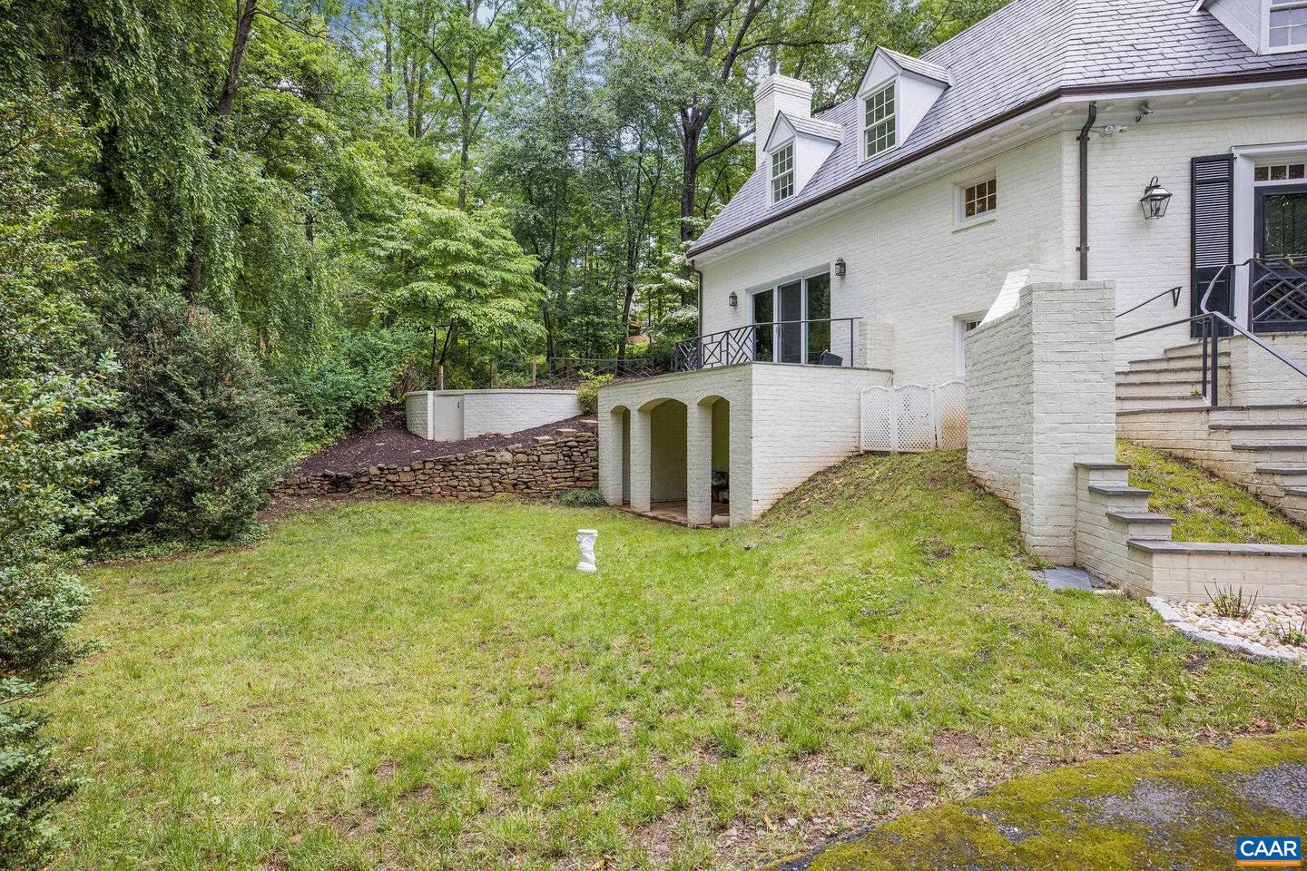 311 EDNAM DR, CHARLOTTESVILLE, Virginia 22903, 4 Bedrooms Bedrooms, ,4 BathroomsBathrooms,Residential,For sale,311 EDNAM DR,664503 MLS # 664503