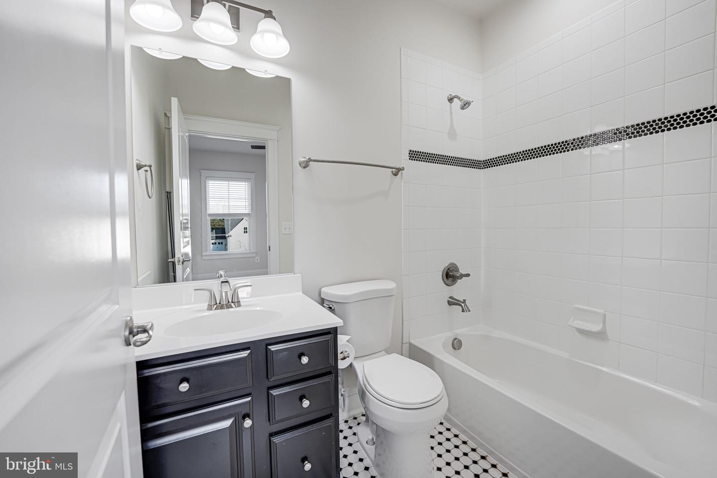 17064 BELLE ISLE DR, DUMFRIES, Virginia 22026, 7 Bedrooms Bedrooms, ,7 BathroomsBathrooms,Residential,For sale,17064 BELLE ISLE DR,VAPW2094650 MLS # VAPW2094650