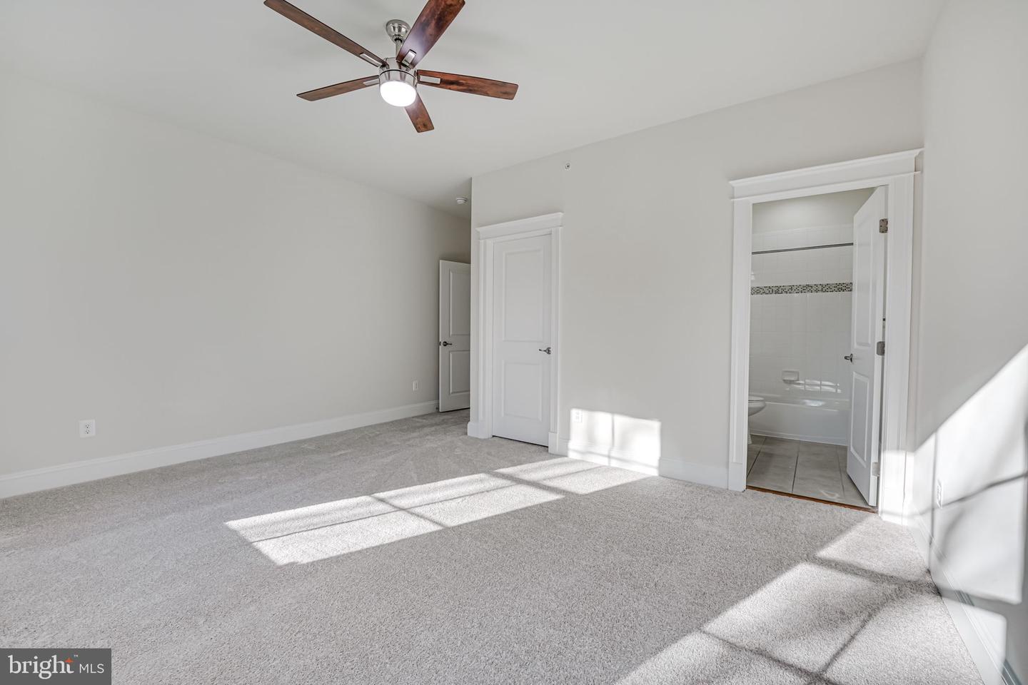17064 BELLE ISLE DR, DUMFRIES, Virginia 22026, 7 Bedrooms Bedrooms, ,7 BathroomsBathrooms,Residential,For sale,17064 BELLE ISLE DR,VAPW2094650 MLS # VAPW2094650