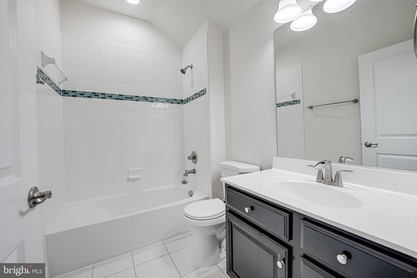 17064 BELLE ISLE DR, DUMFRIES, Virginia 22026, 7 Bedrooms Bedrooms, ,7 BathroomsBathrooms,Residential,For sale,17064 BELLE ISLE DR,VAPW2094650 MLS # VAPW2094650