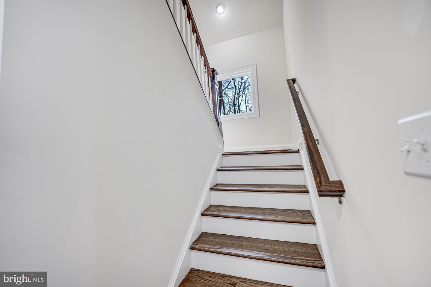 17064 BELLE ISLE DR, DUMFRIES, Virginia 22026, 7 Bedrooms Bedrooms, ,7 BathroomsBathrooms,Residential,For sale,17064 BELLE ISLE DR,VAPW2094650 MLS # VAPW2094650