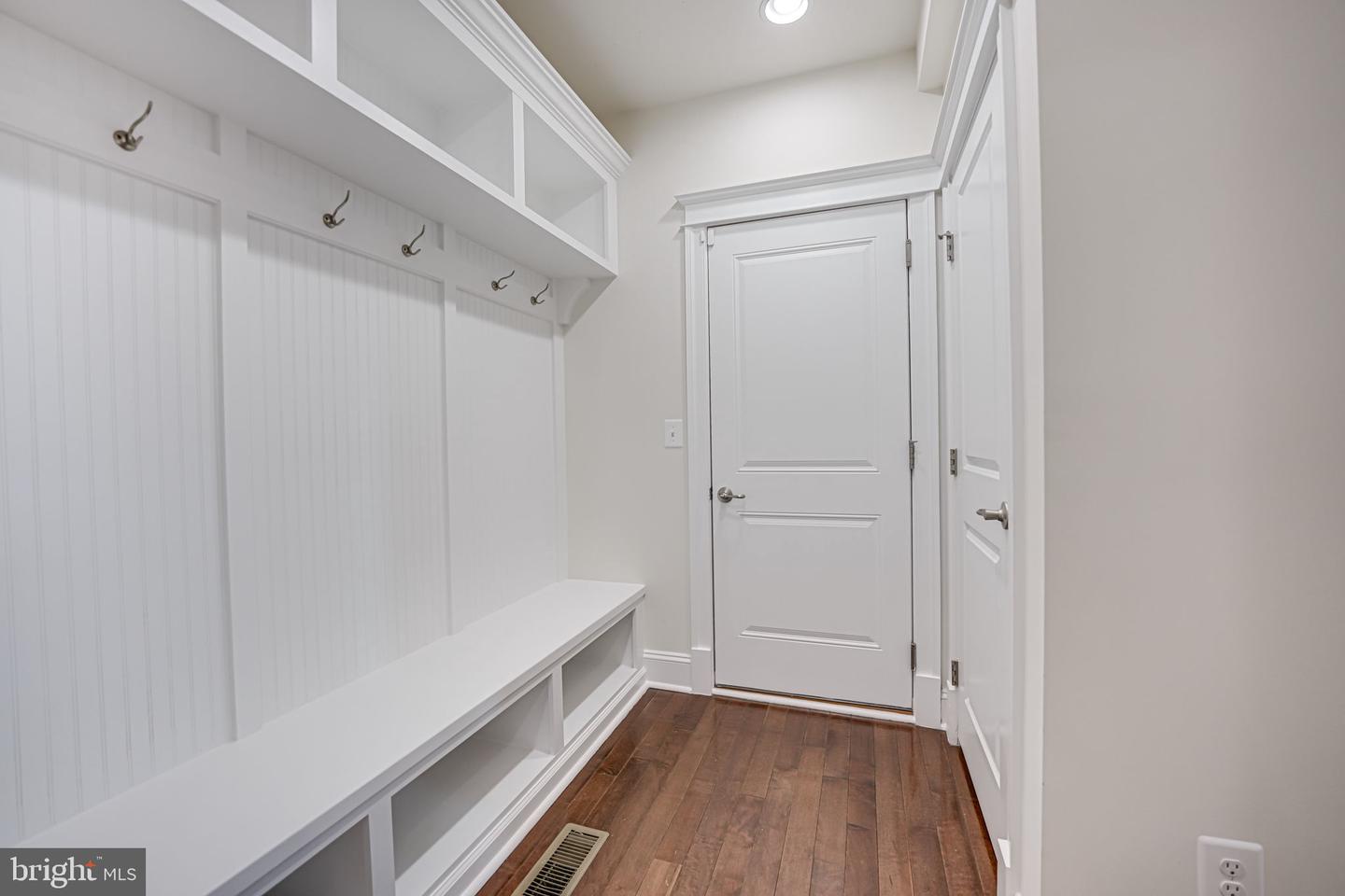 17064 BELLE ISLE DR, DUMFRIES, Virginia 22026, 7 Bedrooms Bedrooms, ,7 BathroomsBathrooms,Residential,For sale,17064 BELLE ISLE DR,VAPW2094650 MLS # VAPW2094650