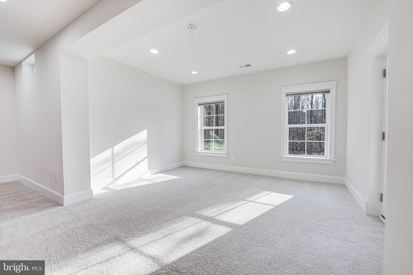 17064 BELLE ISLE DR, DUMFRIES, Virginia 22026, 7 Bedrooms Bedrooms, ,7 BathroomsBathrooms,Residential,For sale,17064 BELLE ISLE DR,VAPW2094650 MLS # VAPW2094650