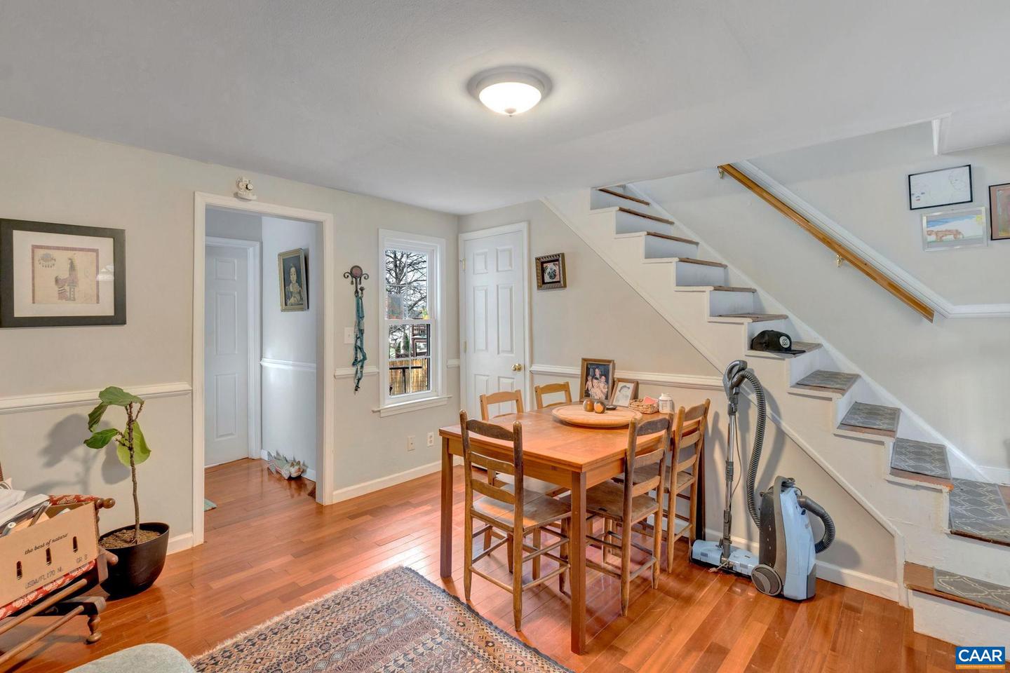 922 MONTICELLO AVE, CHARLOTTESVILLE, Virginia 22902, 2 Bedrooms Bedrooms, ,2 BathroomsBathrooms,Residential,For sale,922 MONTICELLO AVE,664514 MLS # 664514