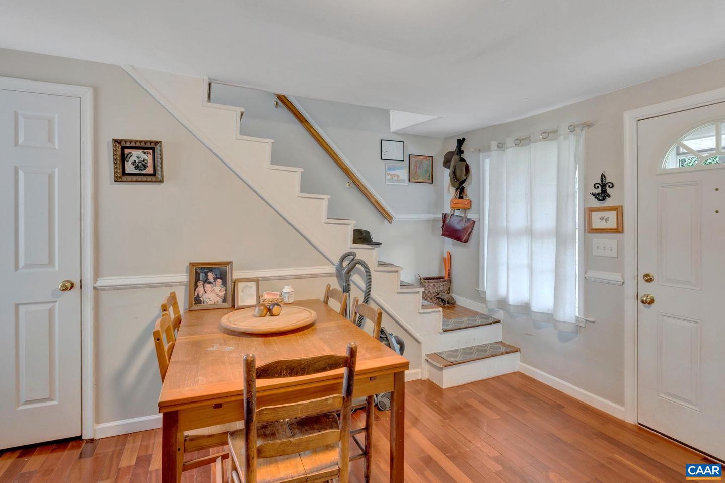 922 MONTICELLO AVE, CHARLOTTESVILLE, Virginia 22902, 2 Bedrooms Bedrooms, ,2 BathroomsBathrooms,Residential,For sale,922 MONTICELLO AVE,664514 MLS # 664514