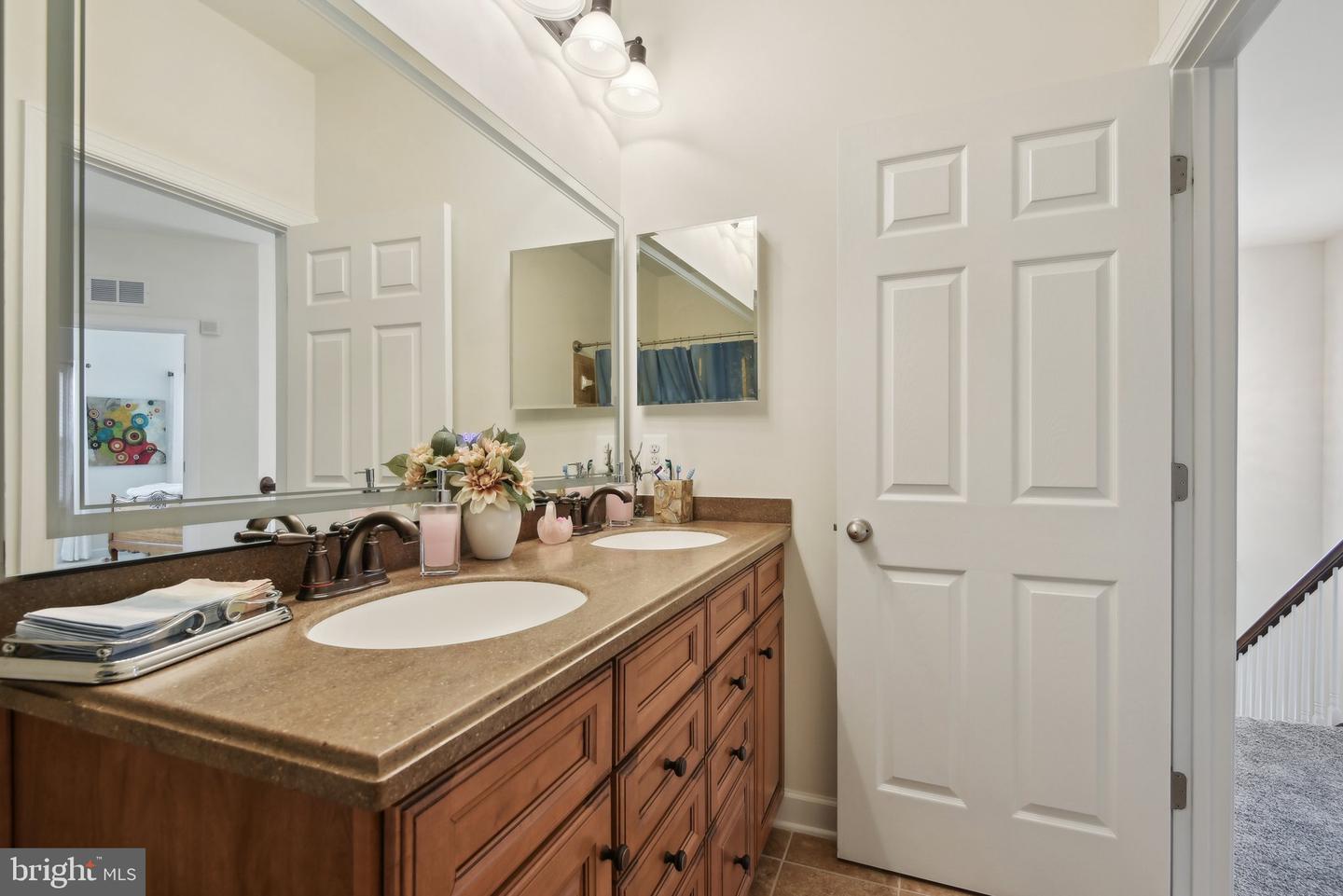 1787 MOULTRIE TER NE, LEESBURG, Virginia 20176, 3 Bedrooms Bedrooms, ,3 BathroomsBathrooms,Residential,For sale,1787 MOULTRIE TER NE,VALO2096432 MLS # VALO2096432