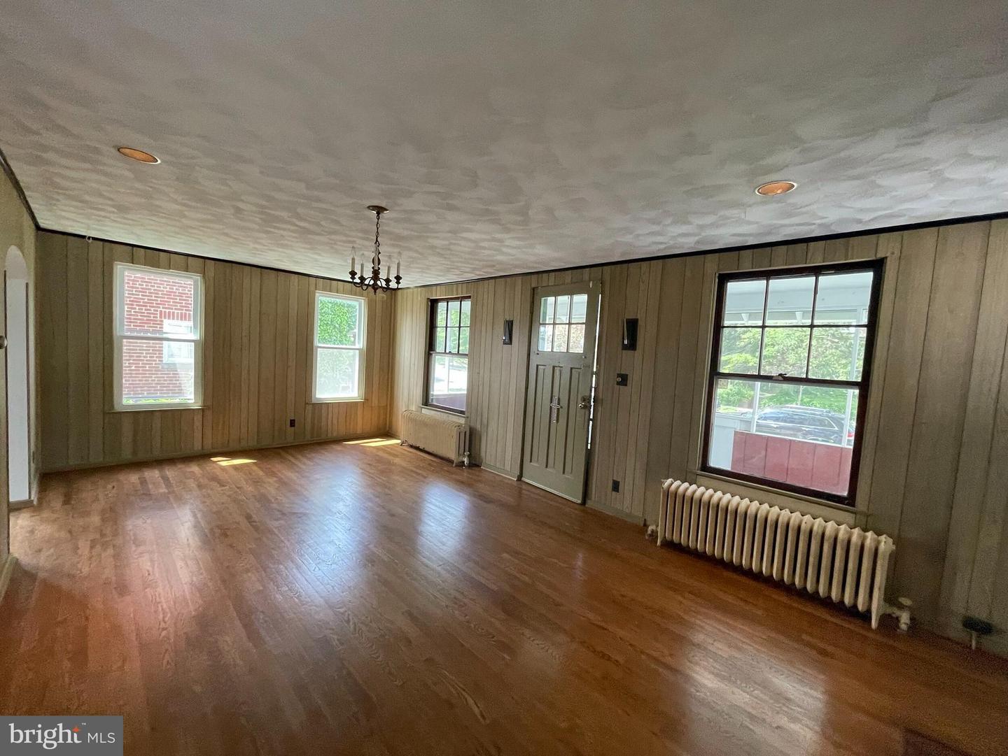 6519 7TH ST NW, WASHINGTON, District Of Columbia 20012, 3 Bedrooms Bedrooms, ,1 BathroomBathrooms,Residential,For sale,6519 7TH ST NW,DCDC2200588 MLS # DCDC2200588