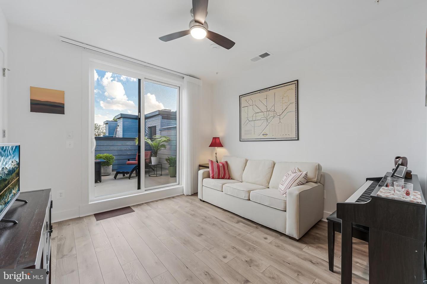 11244 FARADAY PARK DR, RESTON, Virginia 20190, 3 Bedrooms Bedrooms, ,3 BathroomsBathrooms,Residential,For sale,11244 FARADAY PARK DR,VAFX2240878 MLS # VAFX2240878