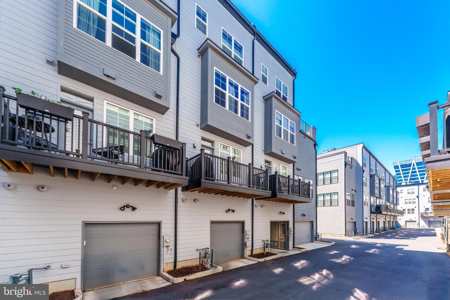 11244 FARADAY PARK DR, RESTON, Virginia 20190, 3 Bedrooms Bedrooms, ,3 BathroomsBathrooms,Residential,For sale,11244 FARADAY PARK DR,VAFX2240878 MLS # VAFX2240878