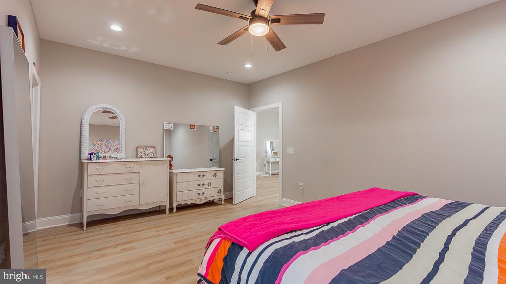 4115 ROMNEY CT, ROCKINGHAM, Virginia 22802, 3 Bedrooms Bedrooms, ,3 BathroomsBathrooms,Residential,For sale,4115 ROMNEY CT,VARO2002294 MLS # VARO2002294