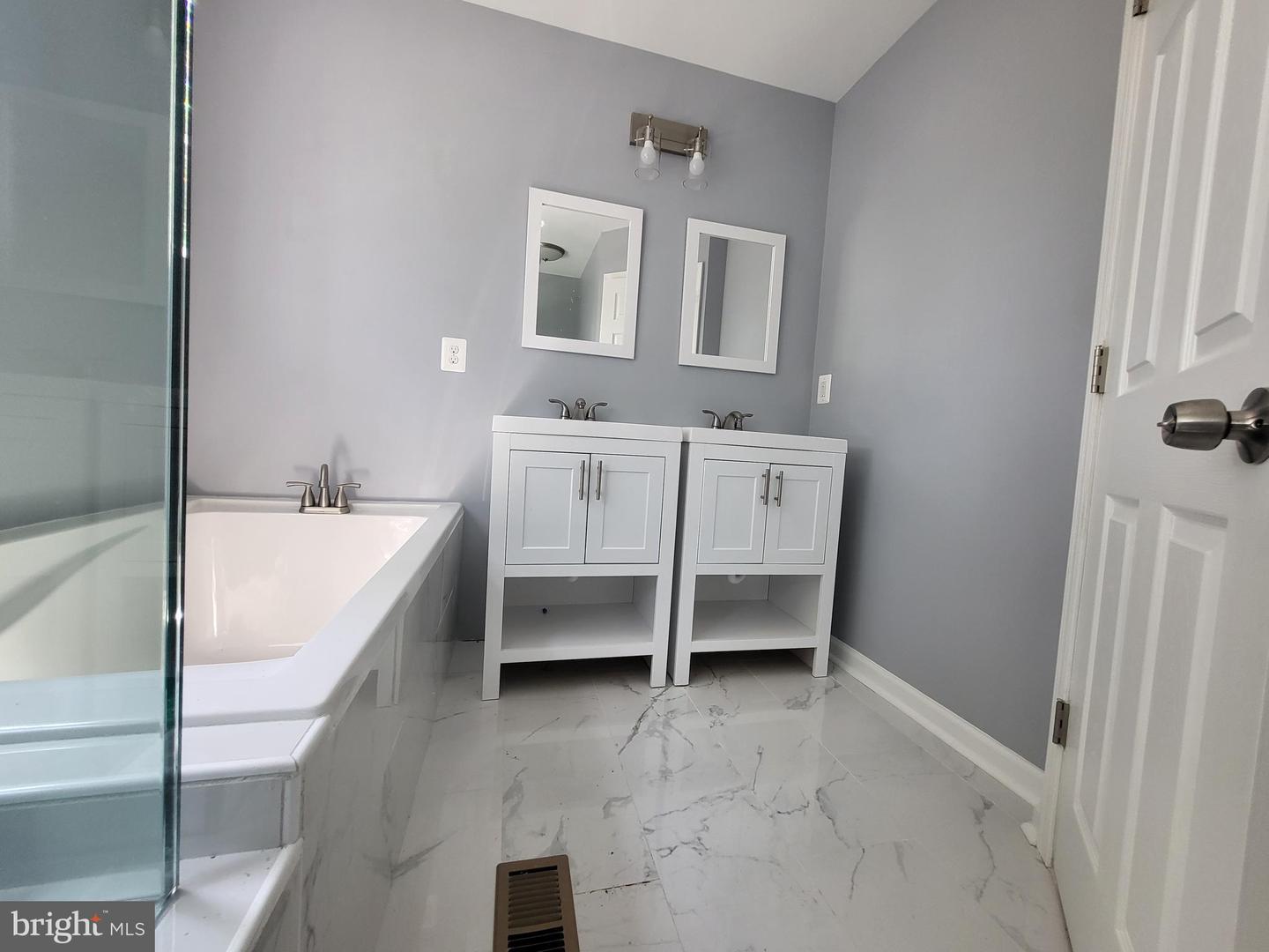 1662 KRAMER ST NE, WASHINGTON, District Of Columbia 20002, 3 Bedrooms Bedrooms, ,2 BathroomsBathrooms,Residential,For sale,1662 KRAMER ST NE,DCDC2200592 MLS # DCDC2200592