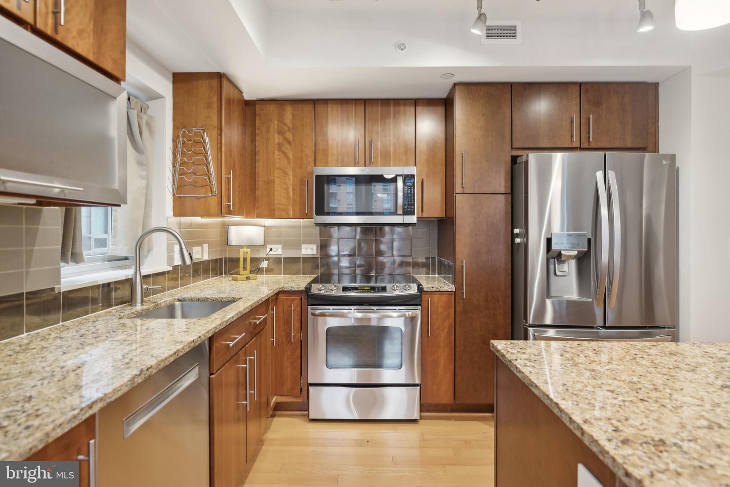 1025 1ST ST SE #716, WASHINGTON, District Of Columbia 20003, 2 Bedrooms Bedrooms, ,2 BathroomsBathrooms,Residential,For sale,1025 1ST ST SE #716,DCDC2200598 MLS # DCDC2200598