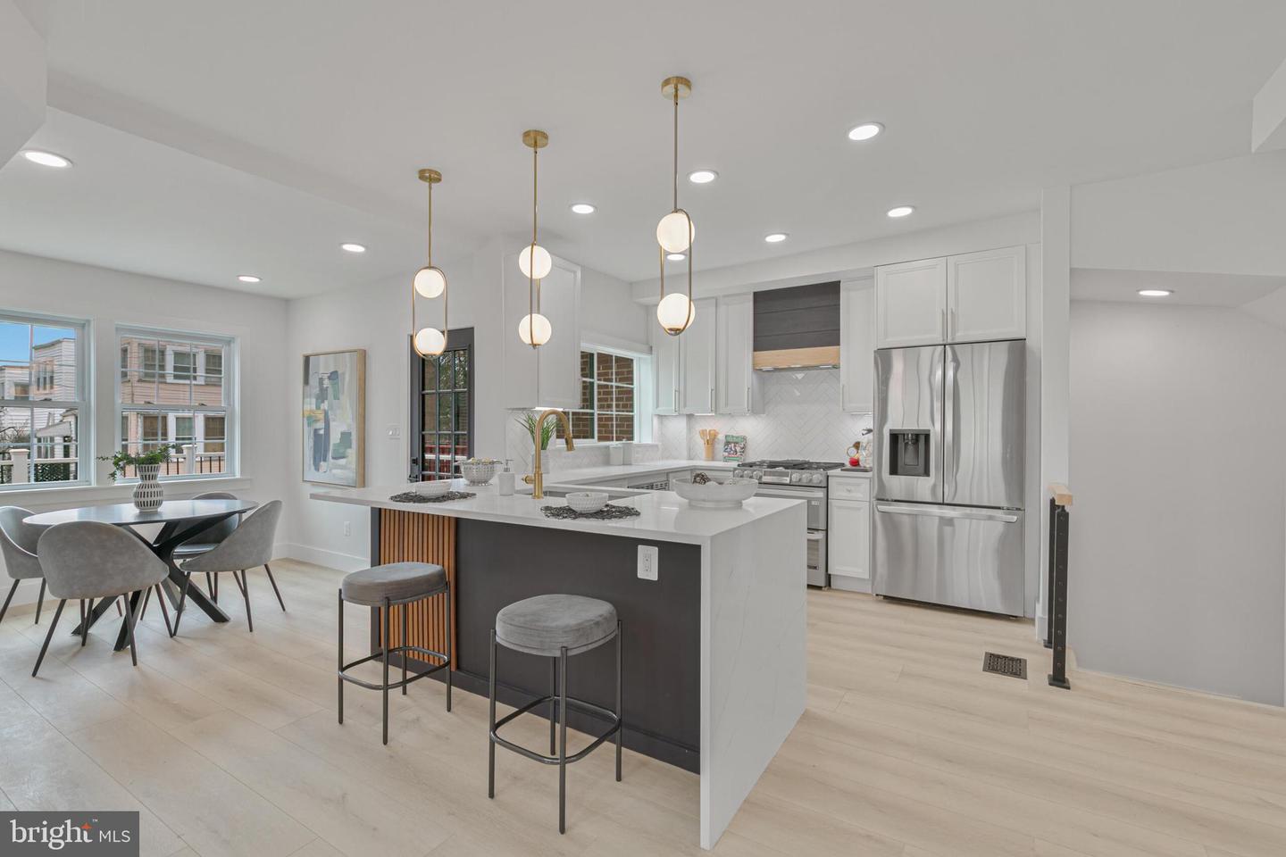 6007 4TH ST NW, WASHINGTON, District Of Columbia 20011, 4 Bedrooms Bedrooms, ,2 BathroomsBathrooms,Residential,For sale,6007 4TH ST NW,DCDC2200602 MLS # DCDC2200602
