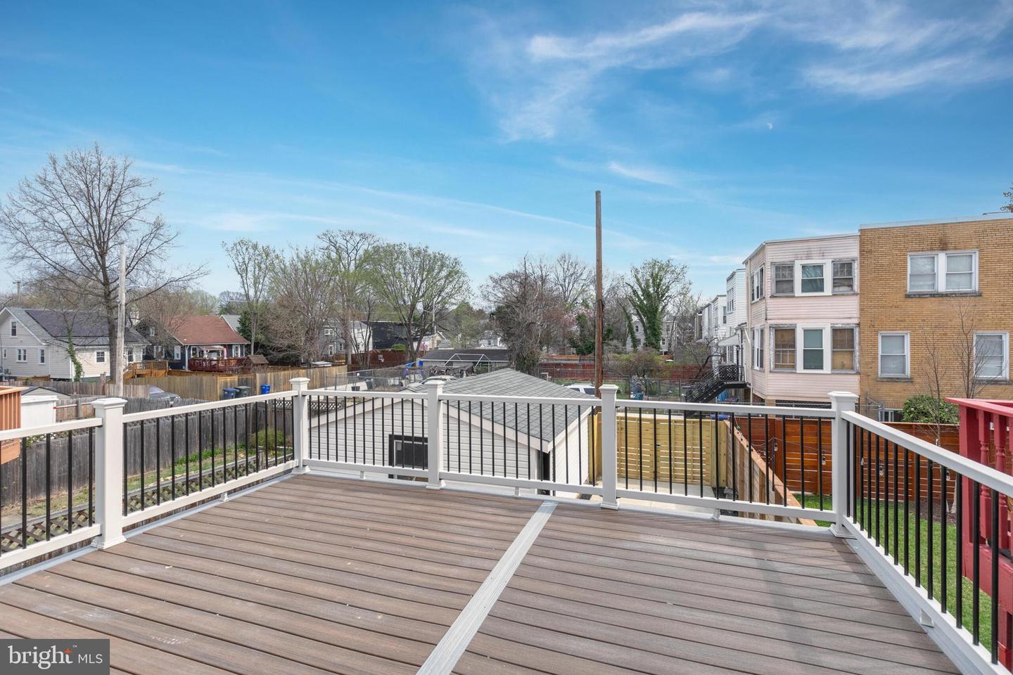 6007 4TH ST NW, WASHINGTON, District Of Columbia 20011, 4 Bedrooms Bedrooms, ,2 BathroomsBathrooms,Residential,For sale,6007 4TH ST NW,DCDC2200602 MLS # DCDC2200602