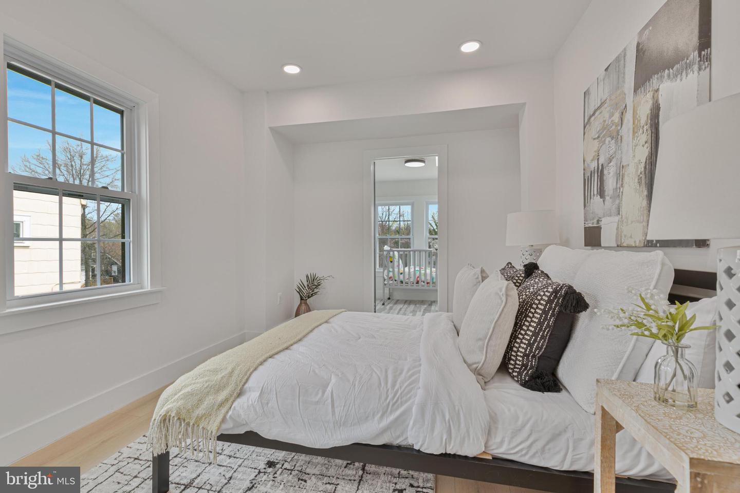 6007 4TH ST NW, WASHINGTON, District Of Columbia 20011, 4 Bedrooms Bedrooms, ,2 BathroomsBathrooms,Residential,For sale,6007 4TH ST NW,DCDC2200602 MLS # DCDC2200602