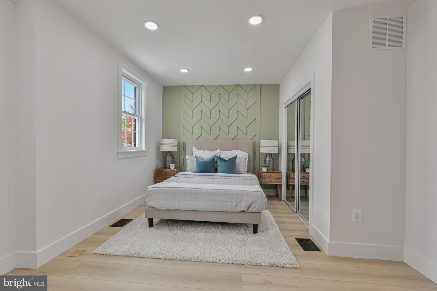 6007 4TH ST NW, WASHINGTON, District Of Columbia 20011, 4 Bedrooms Bedrooms, ,2 BathroomsBathrooms,Residential,For sale,6007 4TH ST NW,DCDC2200602 MLS # DCDC2200602