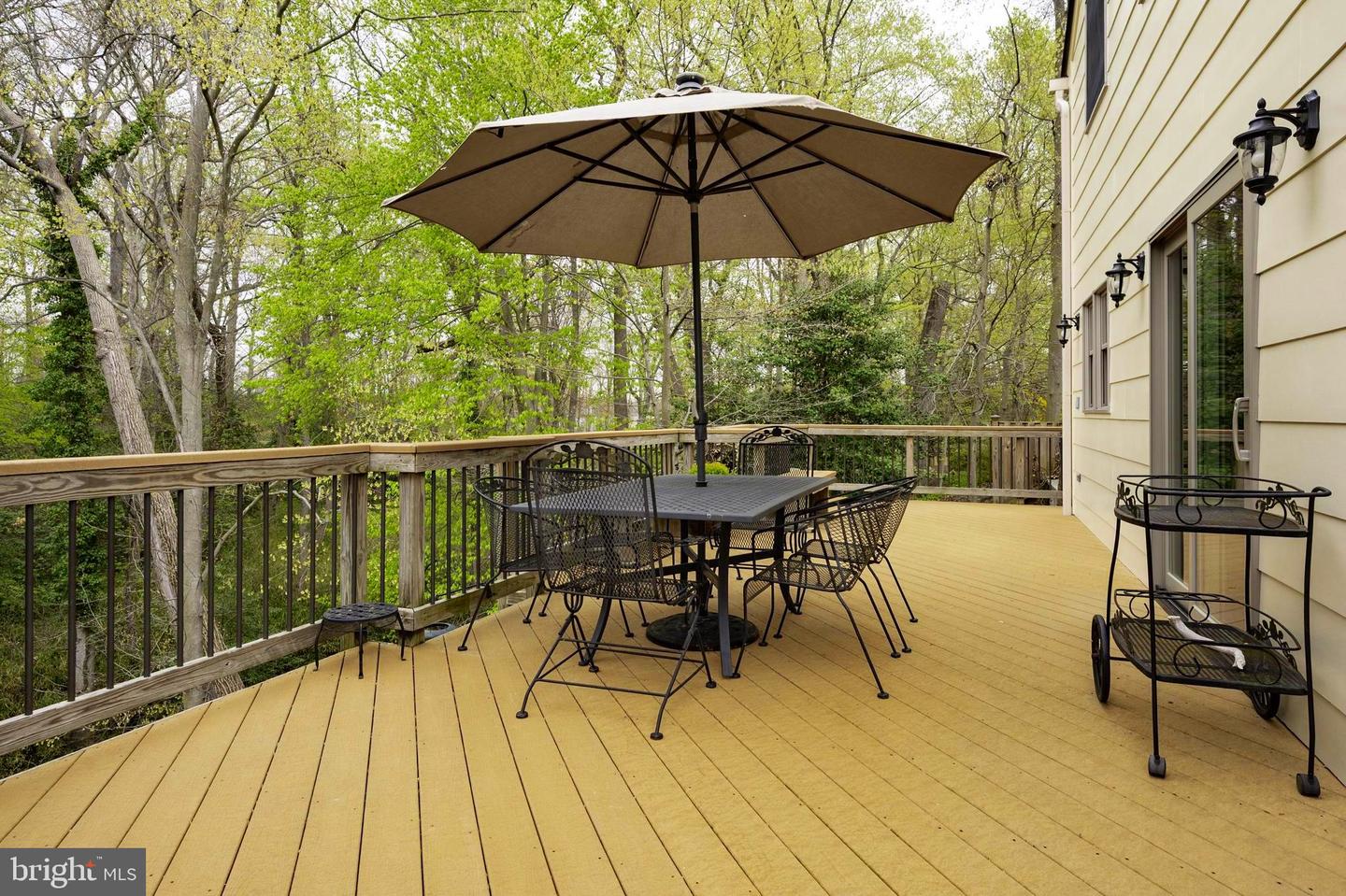 902 EMERALD DR, ALEXANDRIA, Virginia 22308, 7 Bedrooms Bedrooms, ,5 BathroomsBathrooms,Residential,For sale,902 EMERALD DR,VAFX2240884 MLS # VAFX2240884
