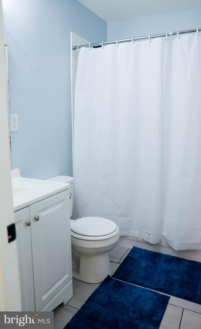 4124 AMES ST NE #13, WASHINGTON, District Of Columbia 20019, 1 Bedroom Bedrooms, ,1 BathroomBathrooms,Residential,For sale,4124 AMES ST NE #13,DCDC2200614 MLS # DCDC2200614