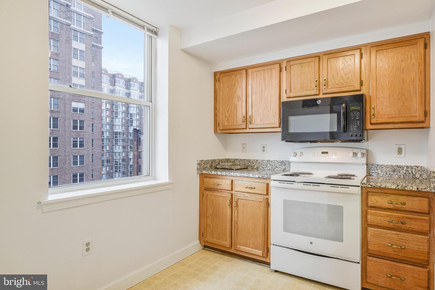 900 N TAYLOR ST #1105, ARLINGTON, Virginia 22203, 1 Bedroom Bedrooms, ,1 BathroomBathrooms,Residential,For sale,900 N TAYLOR ST #1105,VAAR2057480 MLS # VAAR2057480