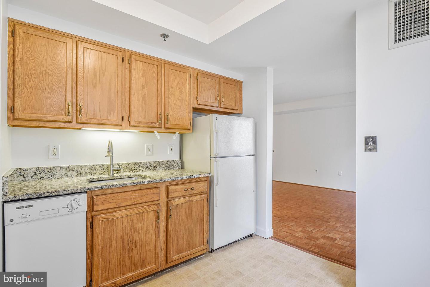 900 N TAYLOR ST #1105, ARLINGTON, Virginia 22203, 1 Bedroom Bedrooms, ,1 BathroomBathrooms,Residential,For sale,900 N TAYLOR ST #1105,VAAR2057480 MLS # VAAR2057480