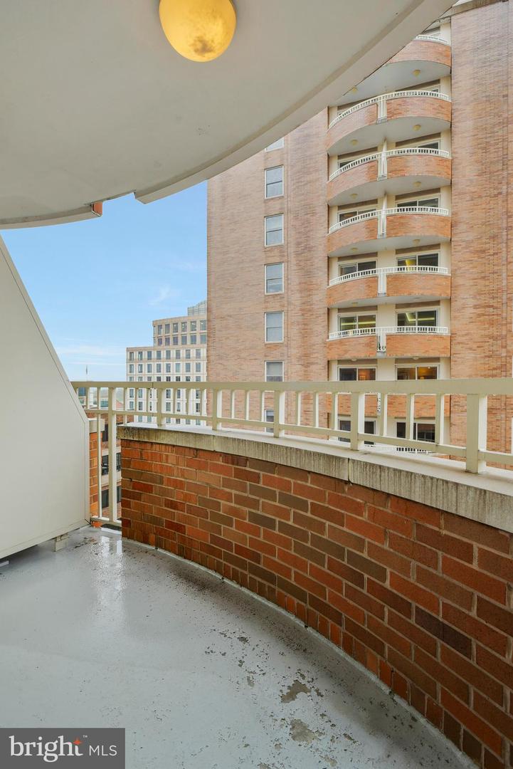 900 N TAYLOR ST #1105, ARLINGTON, Virginia 22203, 1 Bedroom Bedrooms, ,1 BathroomBathrooms,Residential,For sale,900 N TAYLOR ST #1105,VAAR2057480 MLS # VAAR2057480