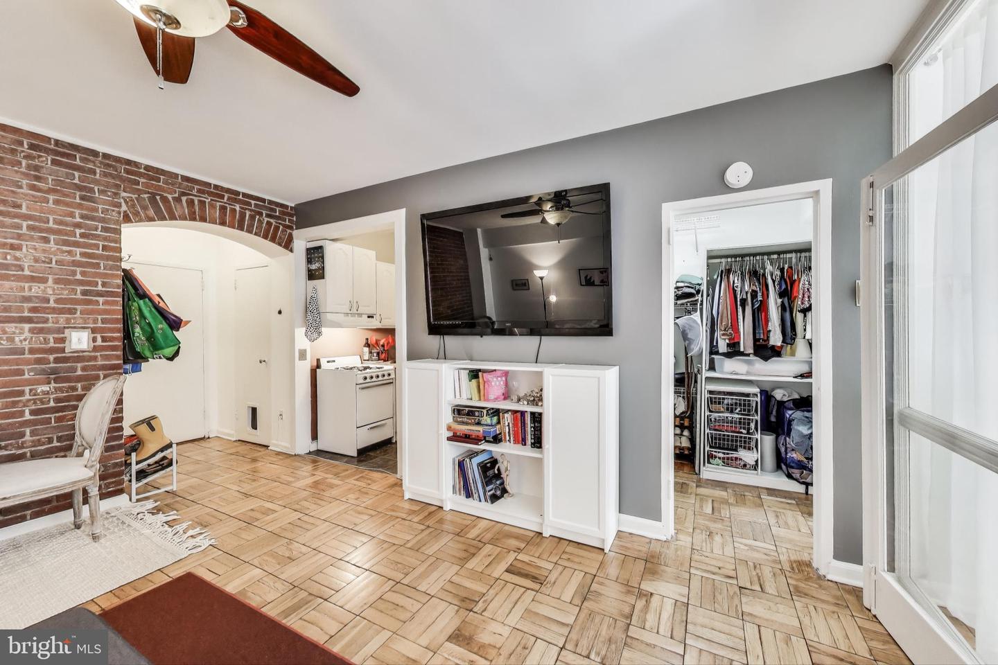 1 SCOTT CIR NW #617, WASHINGTON, District Of Columbia 20036, 1 Bedroom Bedrooms, ,1 BathroomBathrooms,Residential,For sale,1 SCOTT CIR NW #617,DCDC2200628 MLS # DCDC2200628