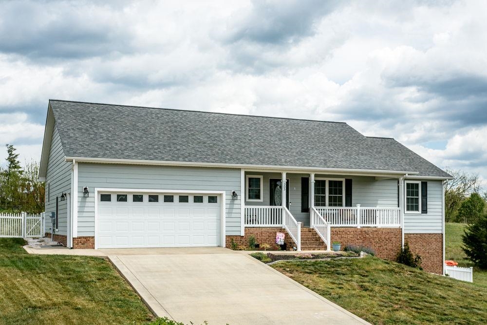305 COYOTE RUN, BROADWAY, Virginia 22815, 3 Bedrooms Bedrooms, ,2 BathroomsBathrooms,Residential,305 COYOTE RUN,664536 MLS # 664536
