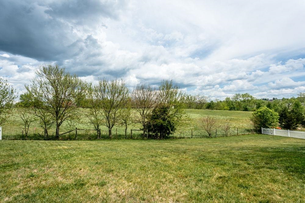305 COYOTE RUN, BROADWAY, Virginia 22815, 3 Bedrooms Bedrooms, ,2 BathroomsBathrooms,Residential,305 COYOTE RUN,664536 MLS # 664536