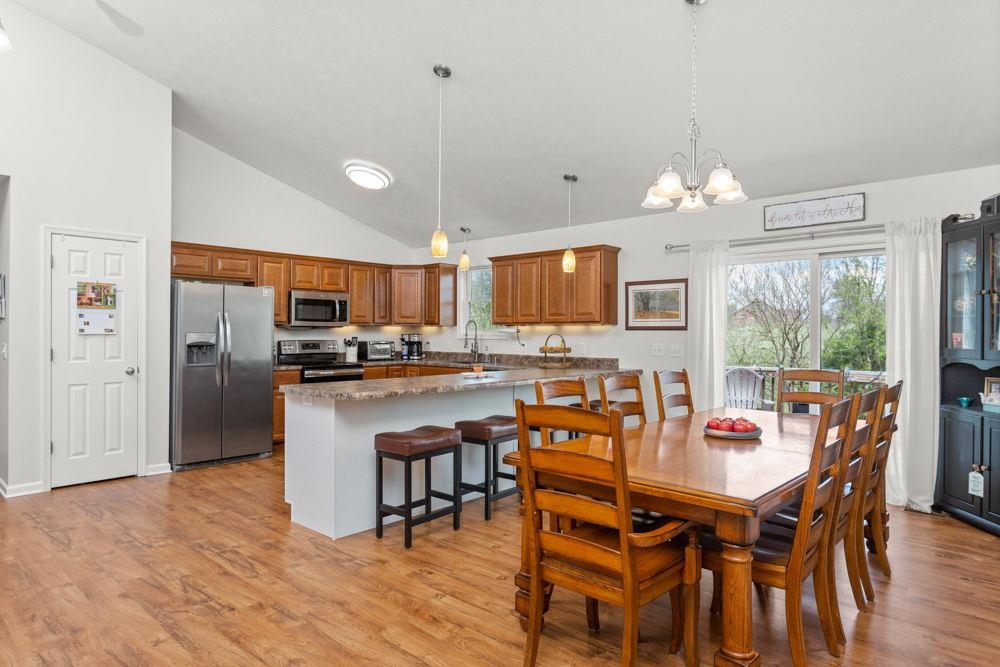 Plenty of space for family gatherings!
