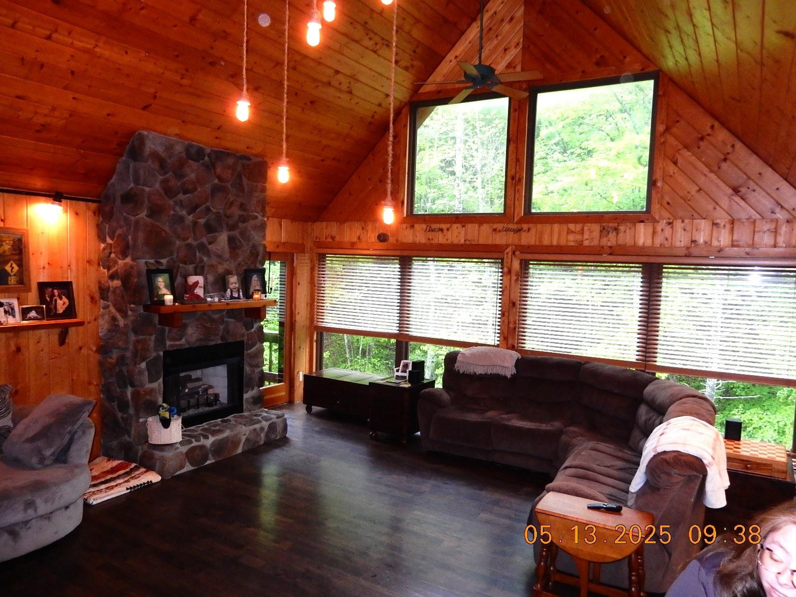 178 TRAILS END LN, WARM SPRINGS, Virginia 24484, 3 Bedrooms Bedrooms, ,2 BathroomsBathrooms,Residential,178 TRAILS END LN,664538 MLS # 664538