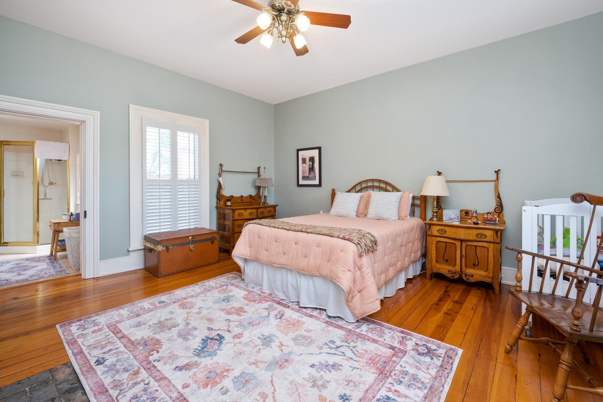 815 W BEVERLEY ST, STAUNTON, Virginia 24401, 4 Bedrooms Bedrooms, ,3 BathroomsBathrooms,Residential,815 W BEVERLEY ST,664550 MLS # 664550