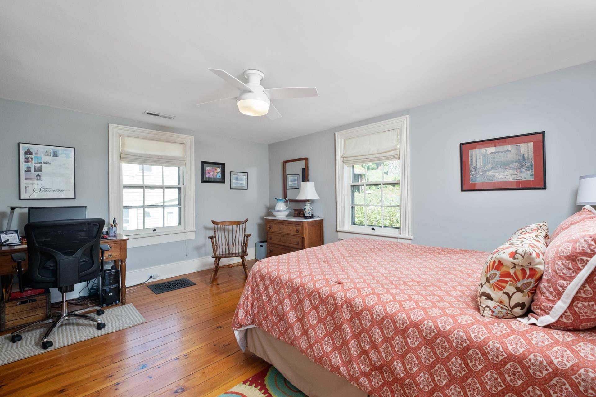 815 W BEVERLEY ST, STAUNTON, Virginia 24401, 4 Bedrooms Bedrooms, ,3 BathroomsBathrooms,Residential,815 W BEVERLEY ST,664550 MLS # 664550