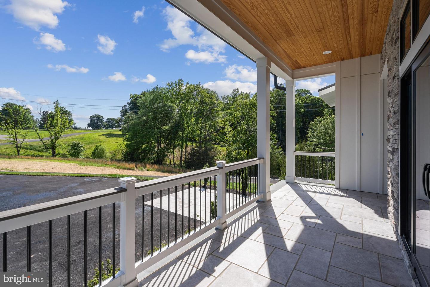 393 ROCK ISLAND RIDGE, LAKE ANNA, MINERAL, Virginia 23117, 6 Bedrooms Bedrooms, ,5 BathroomsBathrooms,Residential,For sale,393 ROCK ISLAND RIDGE, LAKE ANNA,VALA2004786 MLS # VALA2004786