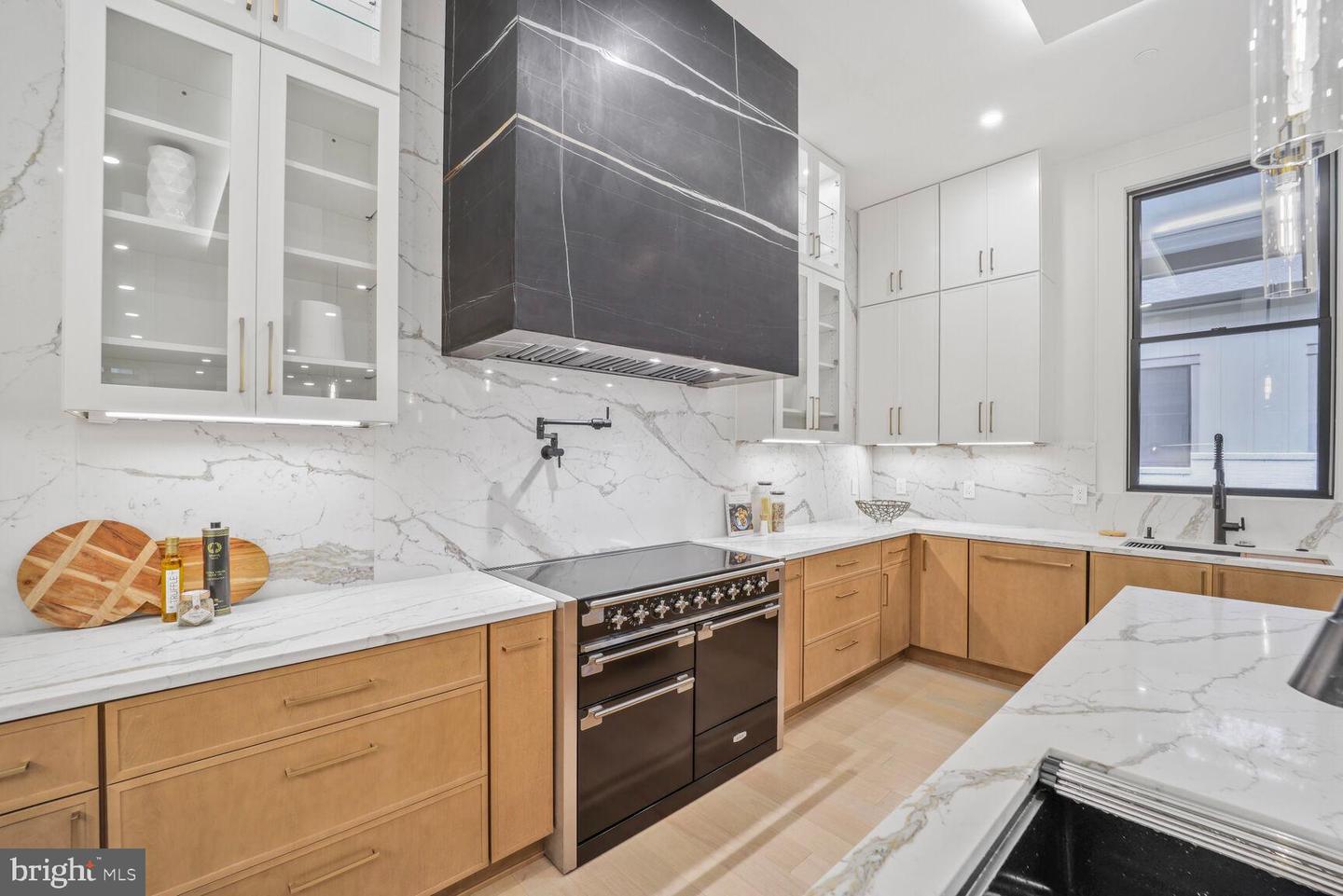 4428 ALBEMARLE ST NW, WASHINGTON, District Of Columbia 20016, 7 Bedrooms Bedrooms, ,6 BathroomsBathrooms,Residential,For sale,4428 ALBEMARLE ST NW,DCDC2156982 MLS # DCDC2156982