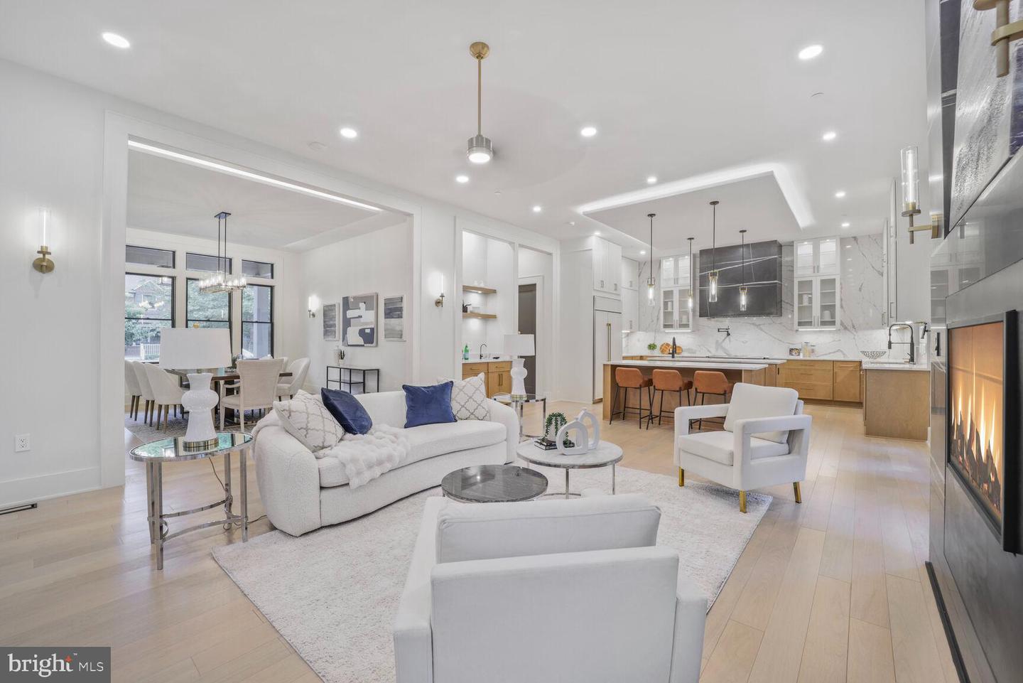 4428 ALBEMARLE ST NW, WASHINGTON, District Of Columbia 20016, 7 Bedrooms Bedrooms, ,6 BathroomsBathrooms,Residential,For sale,4428 ALBEMARLE ST NW,DCDC2156982 MLS # DCDC2156982
