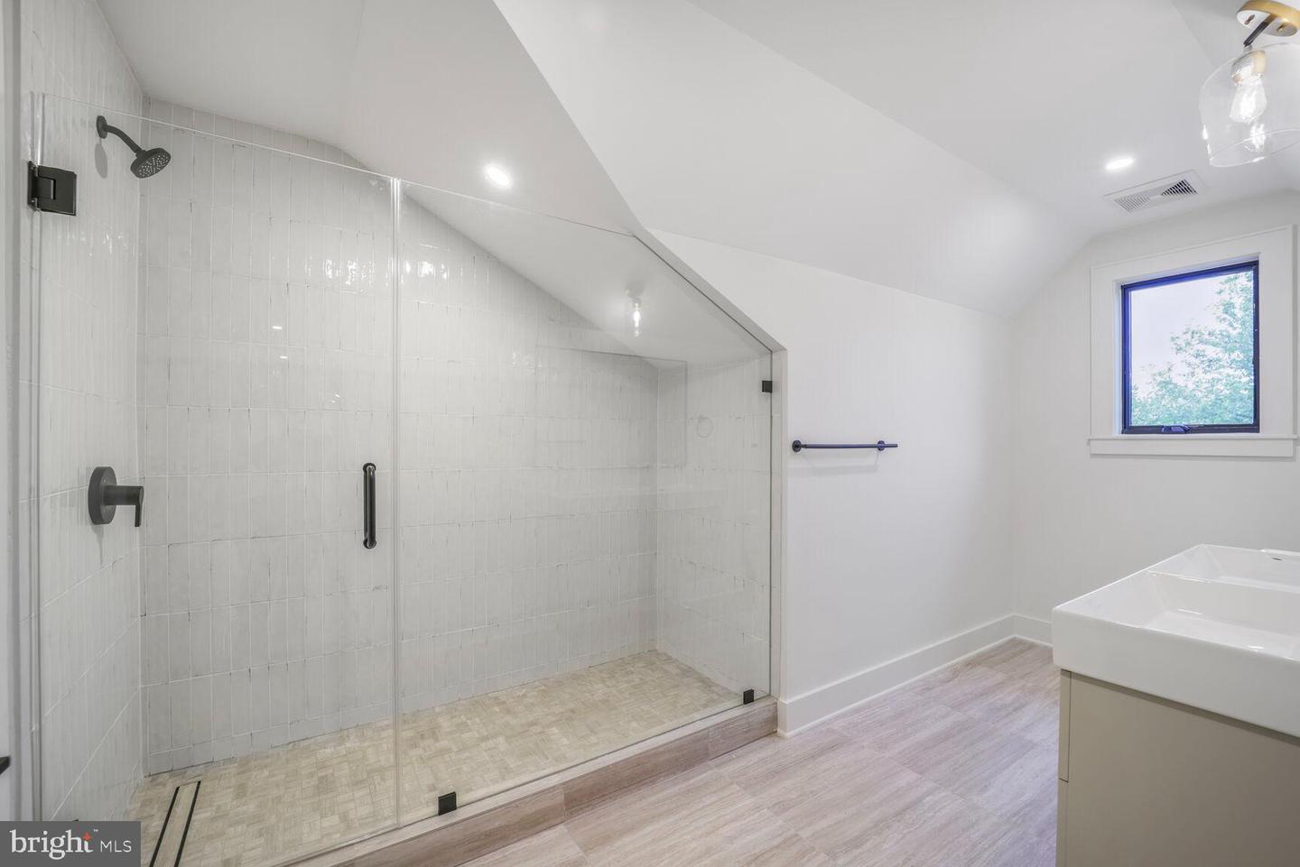 4428 ALBEMARLE ST NW, WASHINGTON, District Of Columbia 20016, 7 Bedrooms Bedrooms, ,6 BathroomsBathrooms,Residential,For sale,4428 ALBEMARLE ST NW,DCDC2156982 MLS # DCDC2156982